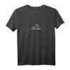 APE 50 Dreirad T-Shirt mit Italienischer Fahne und Herzschlag-Design – Perfekt für Piaggio Ape 50 Fahrer & Fans zum Geburtstag oder Weihnachten