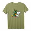 HapKitten Snoopy & Woodstock Christmas Tree T-Shirt - Lizenziertes Cartoon-Design für Geburtstags- und Weihnachtsgeschenke