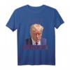 HapKitten Trump nie aufgeben T-Shirt – Humorvolles Politisches Statement mit Mugshot für Geburtstagsgeschenke