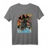 Riesen Cthulhu Sunset Japanisch T-Shirt - Vintage Horror-Design für Monster- und Japan-Liebhaber