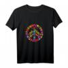 Buntes Hippie T-Shirt mit Peace-Zeichen und Batikfärbung - Retro 60er/70er Jahre, Nostalgischer Look, Perfekt als Kostüm oder Geschenk