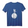 Jongleur mit Keulen auf einem Ball Jonglage T-Shirt - Perfektes Geschenk für Zirkus- und Freizeitartist, Geburtstag oder als Anerkennung für Jongliertechnik
