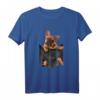 T-Shirt mit französischer Bulldogge in Tasche – Süßes Hunde- und Bulldoggen Motiv, Geschenk für Hunde- und Bulldoggenliebhaber