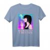 Japanese Vaporwave Aesthetic Sad Face Anime Girl T-Shirt mit Glitch Effekt - Edgy Streetwear für Kawaii, Goth & Emo Fans