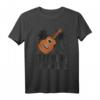 Strumming Through Life Gitarre Ukulele Hawaii Musik T-Shirt – Perfektes Geschenk für Musiker und Hawaiianische Musikliebhaber