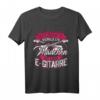 Gitarrist Geschenk für Mädchen - E-Gitarre T-Shirt mit Spruch 'Unterschätze niemals ein Mädchen mit einer E Gitarre' für Musikerinnen, Frauen & Damen