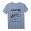 Eine Gitarre ist wie ein alter Freund Gitarrist Rocker T-Shirt - Perfekt für Rock- und Heavy Metal Fans auf Festivals und Konzerten
