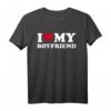 HapKitten T-Shirt für Männer - Lustiges Geschenk mit 'Ich Liebe Meinen Freund' für den besonderen Tag