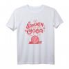 Stricken ist mein Yoga - Lustiges Stricken Spruch T-Shirt für Hobbystrickerinnen, Näherinnen & Häklerinnen, perfektes Geschenk für Oma, Mutter & Freundin