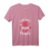 Häkeln Damen T-Shirt mit Spruch 'I Crochet So I Don't Kill People' - Lustiges Mode-Design für Häkel-Enthusiastinnen