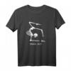 Ommm... Lustiges Skelett Yoga T-Shirt mit Asanas - Perfekt für Workout, Freizeit, Halloween & als Geschenkidee für Freunde und Familie