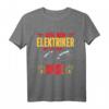 Lustiges Elektriker T-Shirt mit Spruch 'Ich Bin Elektriker Wo Ist Ihre Dose' – Perfekt für Baustelle und Elektrohandwerk