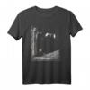 Black Metal T-Shirt mit Theodor Kittelsen Motiv 'Pesta i trappen' – Dunkle Kunst, Romantik & Norwegische Kultur