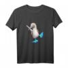 Lustiges T-Shirt mit tanzendem Blau-Tölpel – Witziges Tiermotiv für Vogel-Fans, Ornithologen und Humorliebhaber