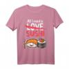Japanisches Anime Kawaii Sushi T-Shirt für Männer, Frauen & Kinder – Süßes Design, Perfekt für Anime- und Sushi-Liebhaber