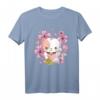 Japanisches Glücks T-Shirt mit Maneki Neko Katze und Kirschblüten – Kawaii Design, ideales Geschenk für Glück und Tradition