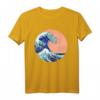 Great Wave Off Kanagawa Japanisches Kunst T-Shirt - Ikonische Wellenmalerei in lebendigen Farben für Kunstliebhaber