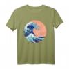 Great Wave Off Kanagawa Japanisches Kunst T-Shirt - Ikonische Wellenmalerei in lebendigen Farben für Kunstliebhaber