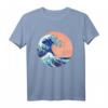 Great Wave Off Kanagawa Japanisches Kunst T-Shirt - Ikonische Wellenmalerei in lebendigen Farben für Kunstliebhaber