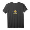 Gudetama Sanrio Charakter T-Shirt im klassischen japanischen Design - Offiziell lizenzierte Bekleidung für Sanrio Fans