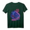 Space Cat T-Shirt im Retro Vaporwave Stil mit japanischen Schriftzeichen – Trendiges Design mit Weltraumkatze für Mode und Streetwear