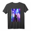 Futuristischer Samurai auf den Straßen von Tokio Japan T-Shirt – Retro, Vaporwave & Synthwave Style für Anime- und Cyberpunk-Fans