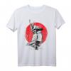 Japanisches Samurai Krieger Retro T-Shirt mit Bushido Kanji & Schwert - Perfekt für Kampfkünstler, Dojo & Japan-Fans