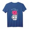 Ein guter Tag beginnt mit Kaffee und Katze - Humorvolles T-Shirt für Katzenliebhaber & Kaffee-Fans, perfektes Geschenk