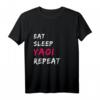 Fujoshi Eat Sleep Yaoi Repeat Boys Love Fangirl Anime Japan T-Shirt – Perfektes Geschenk für Anime, Manga & Boys Love Fans zum Geburtstag