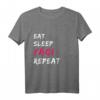 Fujoshi Eat Sleep Yaoi Repeat Boys Love Fangirl Anime Japan T-Shirt – Perfektes Geschenk für Anime, Manga & Boys Love Fans zum Geburtstag