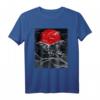 Roter Mond mit Rabe T-Shirt - Japanisch Schwarze Krähen Design für Krähen- und Rabenliebhaber