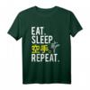 Eat Sleep Karate Repeat T-Shirt mit Japanischem Kanji – Lustiges Martial Arts Shirt für Karate-Fans und Japan-Liebhaber