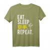 Eat Sleep Karate Repeat T-Shirt mit Japanischem Kanji – Lustiges Martial Arts Shirt für Karate-Fans und Japan-Liebhaber
