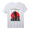 Catzilla im Sonnenuntergang Used-Look T-Shirt – Lustiges Horror-Design, Halloween-Kostüm & Geschenk für Katzenliebhaber und Horror-Fans