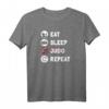 Judo Eat Sleep Judo Repeat T-Shirt - Lustiges Kampfsport Shirt für Judoka, Judolehrer und Judo-Liebhaber