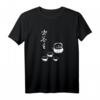 Zen Koan Kalligrafie T-Shirt mit Teeweg Motiv ‘Koche Dir Einen Tee’ – Spirituelles Tee-Design für Meditation, Achtsamkeit & Japanische Teezeremonie