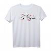 HapKitten Kalligraphie T-Shirt in Weiß und Rot – Klassisch geschnitten, hochwertig verarbeitet