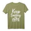 Fotografie Keep Smiling T-Shirt – Lustiges Kamera Motiv für Fotografen, Fotografie-Liebhaber & Geschenkideen zu Geburtstag & Weihnachten