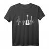 Geschenk für Gitarrenspieler Herzschlag Gitarre T-Shirt - Klassisch geschnitten, doppelt genähter Saum