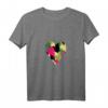 Herz mit militärgrünem, beige, rosa & schwarzem Herzmuster T-Shirt mit V-Ausschnitt – Witziges & originelles Kommunikationst-Shirt für alle