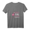Damen Flamingo T-Shirt mit V-Ausschnitt - Süßes Flamingo Design, perfektes Geschenk für Flamingo-Liebhaber und Sommeroutfit