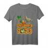 Kinder Dino Dinosaurier Einschulung Schulkind 2023 T-Shirt - Perfektes Geschenk für den ersten Schultag & Schultüte Füllung für Jungen