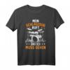 Schlagzeuger Mein Schlagzeug Ruft T-Shirt - Lustiges Musiker-Design für Drummer, Rockbands & Konzertfans, Geschenkidee für Männer und Frauen