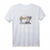 Nähmaschine Schnell Nähen Hobby Handarbeit T-Shirt – Lustiges Design für Nähliebhaber, perfekte Geschenkidee für Näherinnen zu Geburtstag & Weihnachten