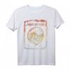 HapKitten Punk T-Shirt - Retro Design Motiv mit 'Punk is Not Dead' für Punk Rocker & Musikliebhaber