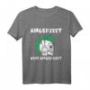 Angepisst von Angepasst Punk Musik Skull Totenkopf T-Shirt – Rebellisches Rock-Design für Konzerte, Festivals & Karneval