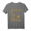 Schlagzeug T-Shirt – Frag nicht mich ich bin nur der Drummer – Perfektes Geschenk für Musiker, Drummer & Musikliebhaber zu Geburtstag & Weihnachten