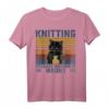 Stricken weil Mord falsch ist T-Shirt – Lustiges Hobby-Shirt für Strickliebhaber & Geschenkidee