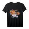 Süßer Mops Welpe & Blumen - MOPS LOVER T-Shirt für Hundeliebhaber, Geschenkidee für Freunde & Familie