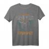 Lass dich von den grauen Haaren nicht täuschen - Trompete T-Shirt für Musiker, Jazz Fans & Blasmusiker als Geschenkidee zu Weihnachten & Geburtstag